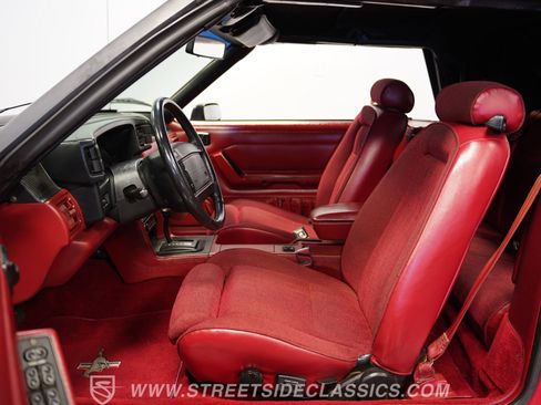 Used 1991 Ford Mustang LX image 38