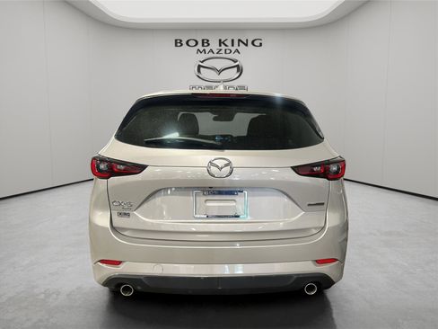 Used 2025 MAZDA CX-5 AWD 2.5 S w/ Select Package image 4