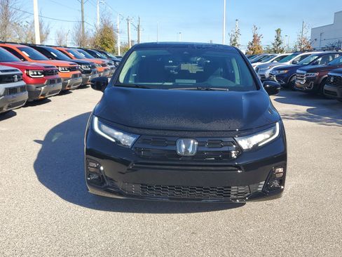New 2026 Honda Odyssey Elite image 2