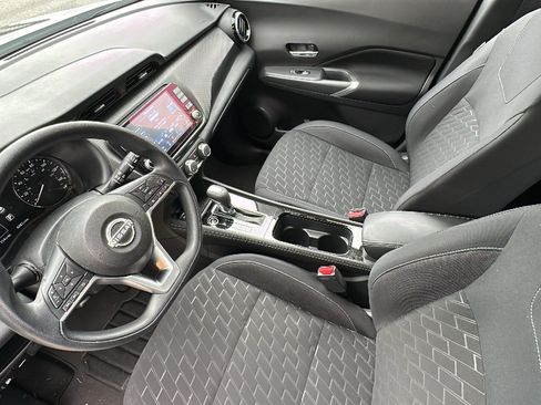 Certified 2023 Nissan Kicks SV FWD image 20
