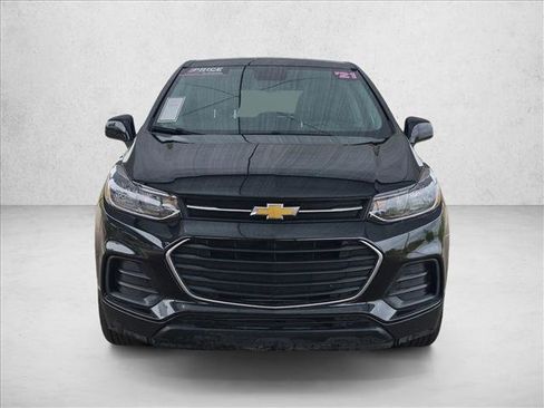 Used 2021 Chevrolet Trax LS w/ Tint and Cruise Package FWD image 2