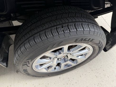 Used 2017 GMC Sierra 1500 Denali AWD/4WD image 15