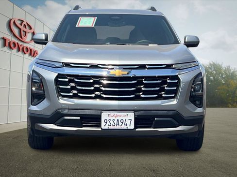 Used 2025 Chevrolet Equinox LT w/ Convenience Package II AWD/4WD image 6