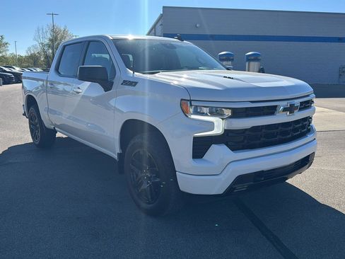 Used 2024 Chevrolet Silverado 1500 RST w/ Convenience Package II AWD/4WD image 7