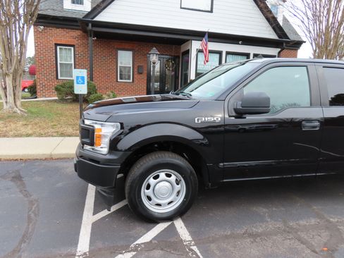 Used 2019 Ford F150 XL w/ XL Power Equipment Group image 2