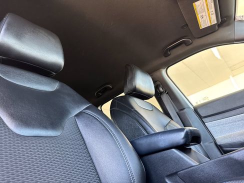 Used 2024 Jeep Compass Latitude AWD/4WD image 18