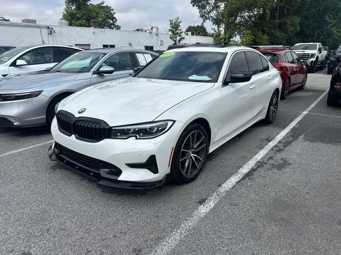 Used 2020 BMW 330i xDrive Sedan w/ Convenience Package AWD/4WD image 4