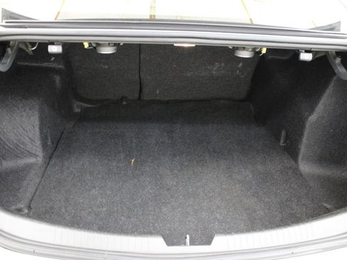 Used 2024 Chevrolet Malibu LT FWD image 29