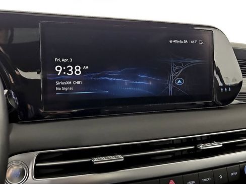 Used 2023 Hyundai Palisade Calligraphy image 17