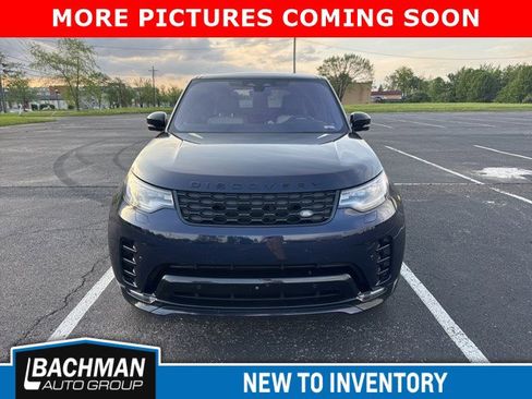 Used 2021 Land Rover Discovery S R-Dynamic image 3