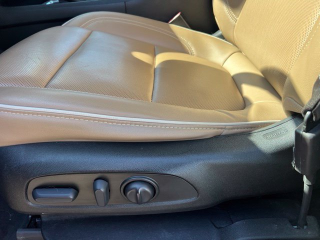 Used 2022 Chevrolet Traverse Premier w/ LPO, Floor Liner Package FWD image 24