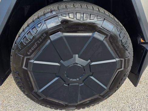 Used 2025 Tesla Cybertruck Cyberbeast image 10