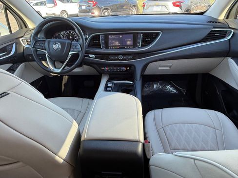 Used 2023 Buick Enclave Avenir w/ Avenir Technology Package image 15