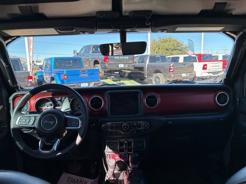 Used 2023 Jeep Gladiator Rubicon w/ LED Lighting Group image 39