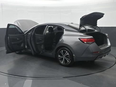 Used 2022 Nissan Sentra SV FWD image 38