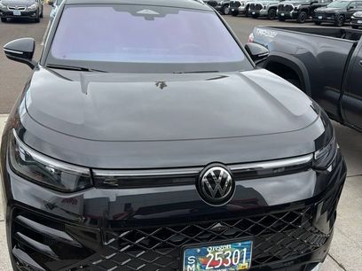Used 2026 Volkswagen Tiguan SEL R-Line
