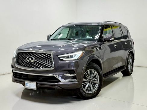 Used 2024 INFINITI QX80 Luxe AWD/4WD image 2
