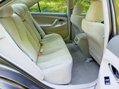 Used 2008 Toyota Camry LE FWD image 12