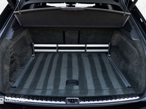 Used 2021 Bentley Bentayga Speed image 37