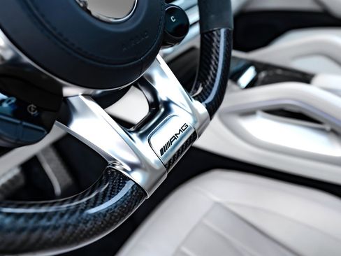 Used 2023 Mercedes-Benz GLS 63 AMG 4MATIC image 24