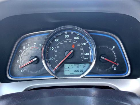 Used 2015 Toyota RAV4 Limited AWD/4WD image 26