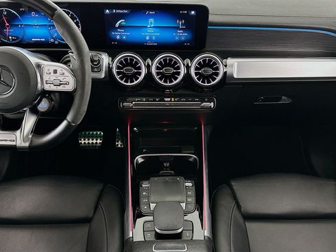 Used 2023 Mercedes-Benz GLB 35 AMG 4MATIC image 11