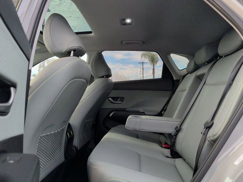 Certified 2024 Hyundai Kona Limited FWD image 8