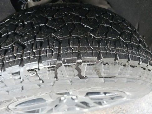 Used 2024 Chevrolet Silverado 1500 RST image 7