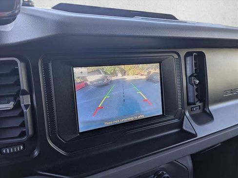 Used 2023 Ford Bronco Big Bend image 13