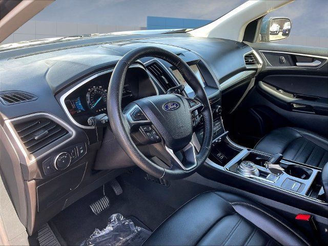 Used 2019 Ford Edge SEL w/ Equipment Group 201A FWD image 19
