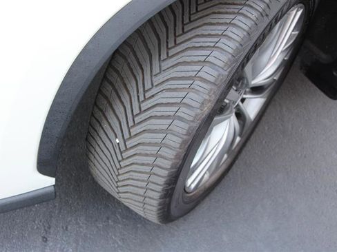 Used 2020 Toyota Highlander Platinum image 28