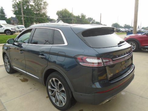 Used 2022 Lincoln Nautilus Reserve w/ Equipment Group 201A AWD/4WD image 4