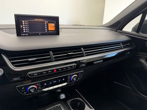 Used 2019 Audi Q7 3.0T Prestige w/ Prestige Package image 26