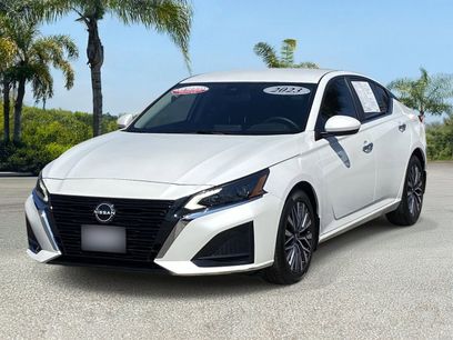 Certified 2023 Nissan Altima 2.5 SV