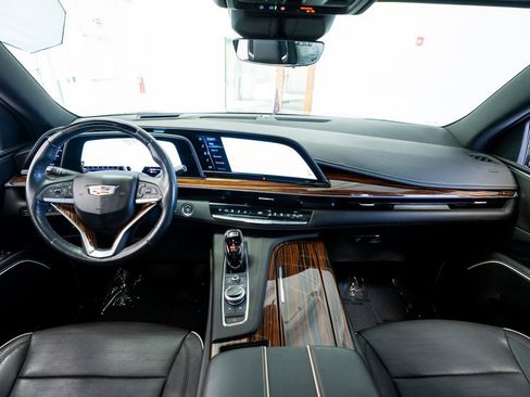 Used 2023 Cadillac Escalade Premium Luxury AWD/4WD image 50