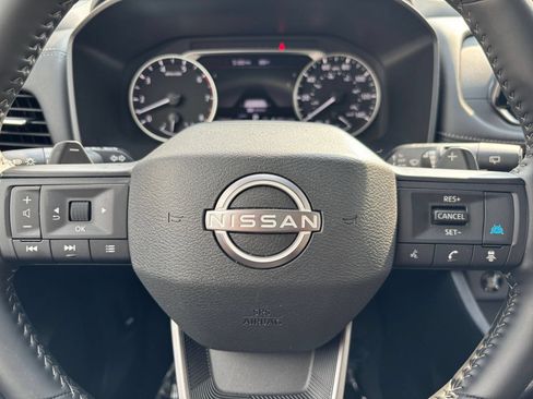 Used 2026 Nissan Rogue SV AWD/4WD image 30
