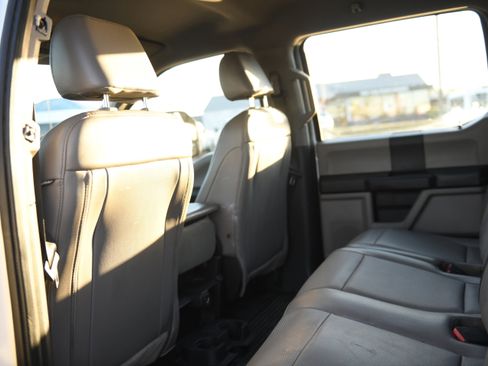 Used 2020 Ford F350 XL w/ Power Equipment Group image 18