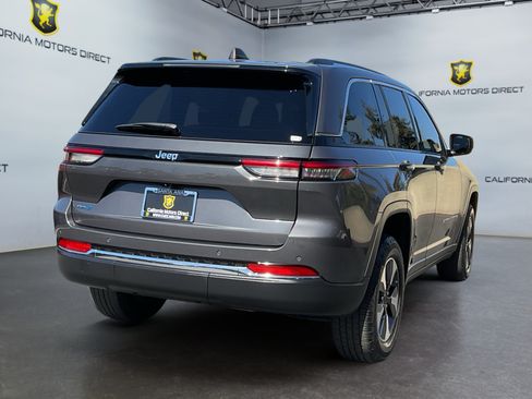 Used 2023 Jeep Grand Cherokee 4WD 4xe image 5