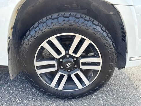 Used 2014 Toyota 4Runner Limited AWD/4WD image 14