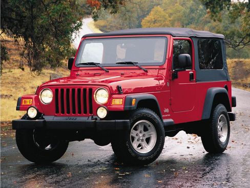 Used 2005 Jeep Wrangler Unlimited AWD/4WD image 1