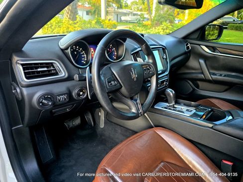 Used 2016 Maserati Ghibli RWD image 26
