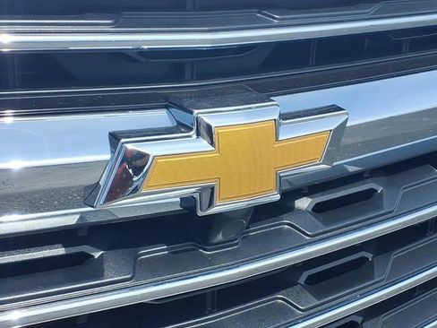 New 2026 Chevrolet Traverse LT w/ LPO, Floor Liner Package image 25