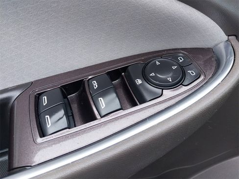 Used 2020 Chevrolet Malibu LT image 19