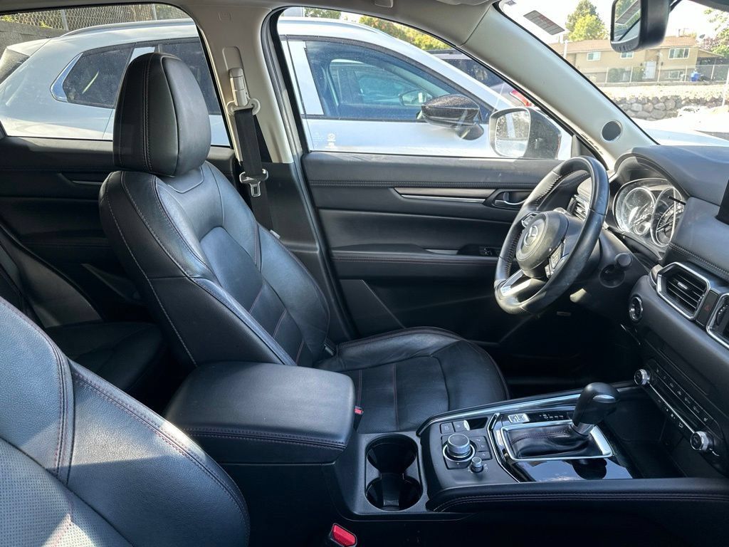 Certified 2024 MAZDA CX-5 Carbon Edition AWD/4WD image 8