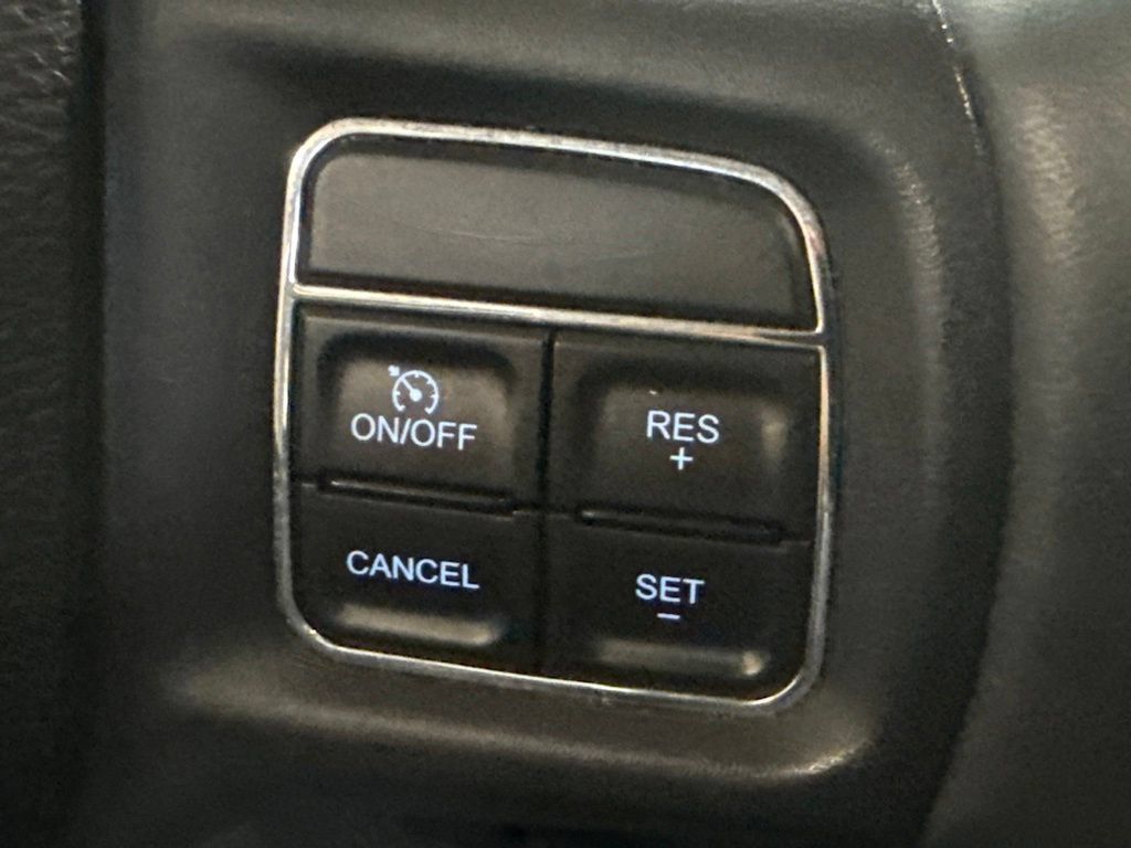 Used 2018 RAM 2500 Big Horn w/ Sport Appearance Group AWD/4WD image 19