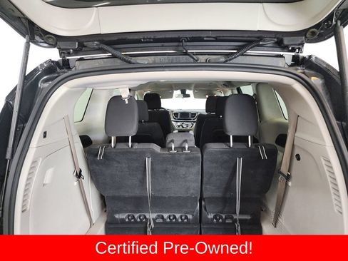 Certified 2022 Chrysler Voyager LX FWD image 28