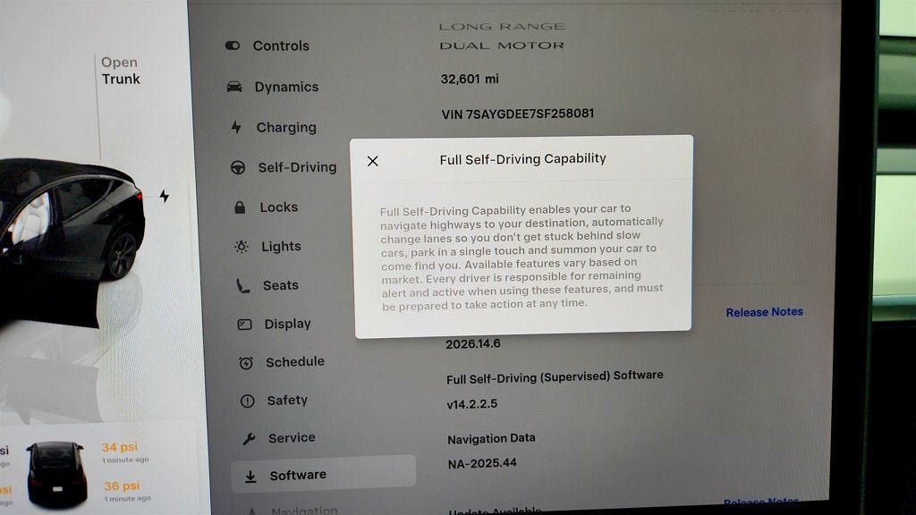 Used 2025 Tesla Model Y Long Range AWD/4WD image 16
