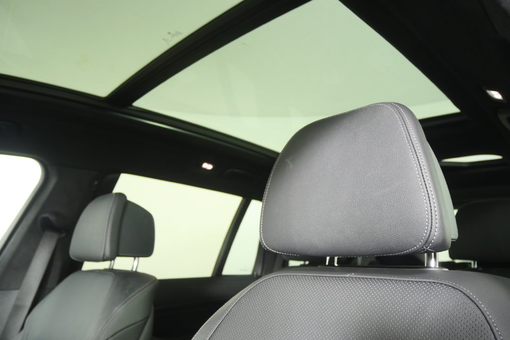Used 2022 BMW X7 M50i AWD/4WD image 12