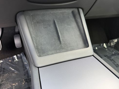 Used 2025 Tesla Model 3 Long Range RWD image 21