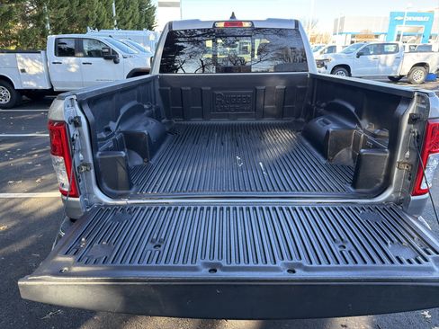 Used 2019 RAM 1500 Big Horn image 30
